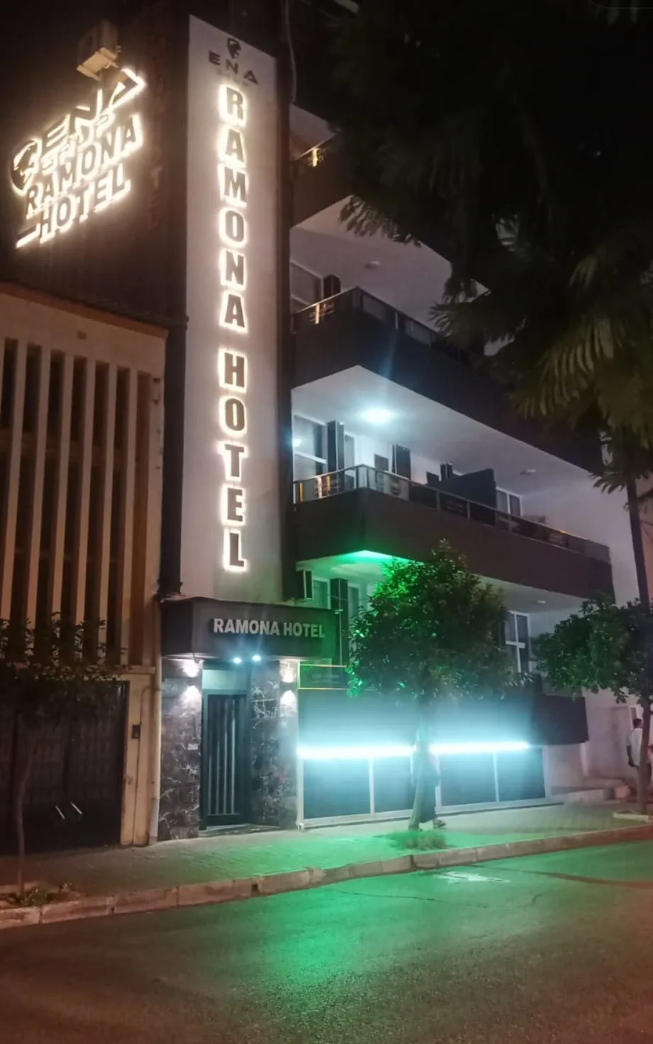 Ramona Kale Hotel